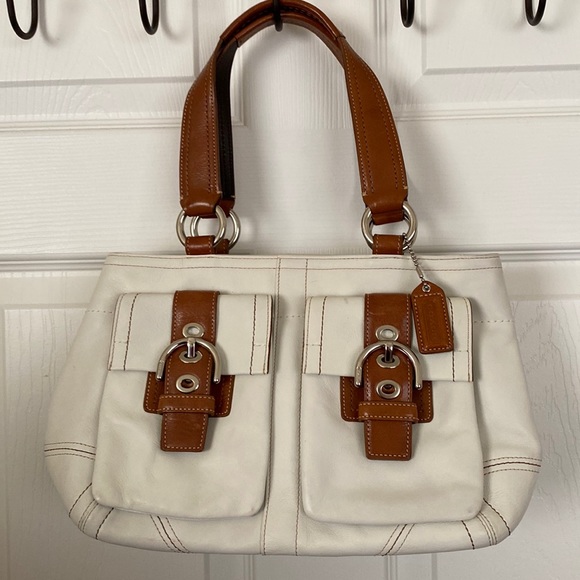 Coach White and Brown Leather Soho Satchel Tote Top Handle Bag Pockets Used - Picture 1 of 15